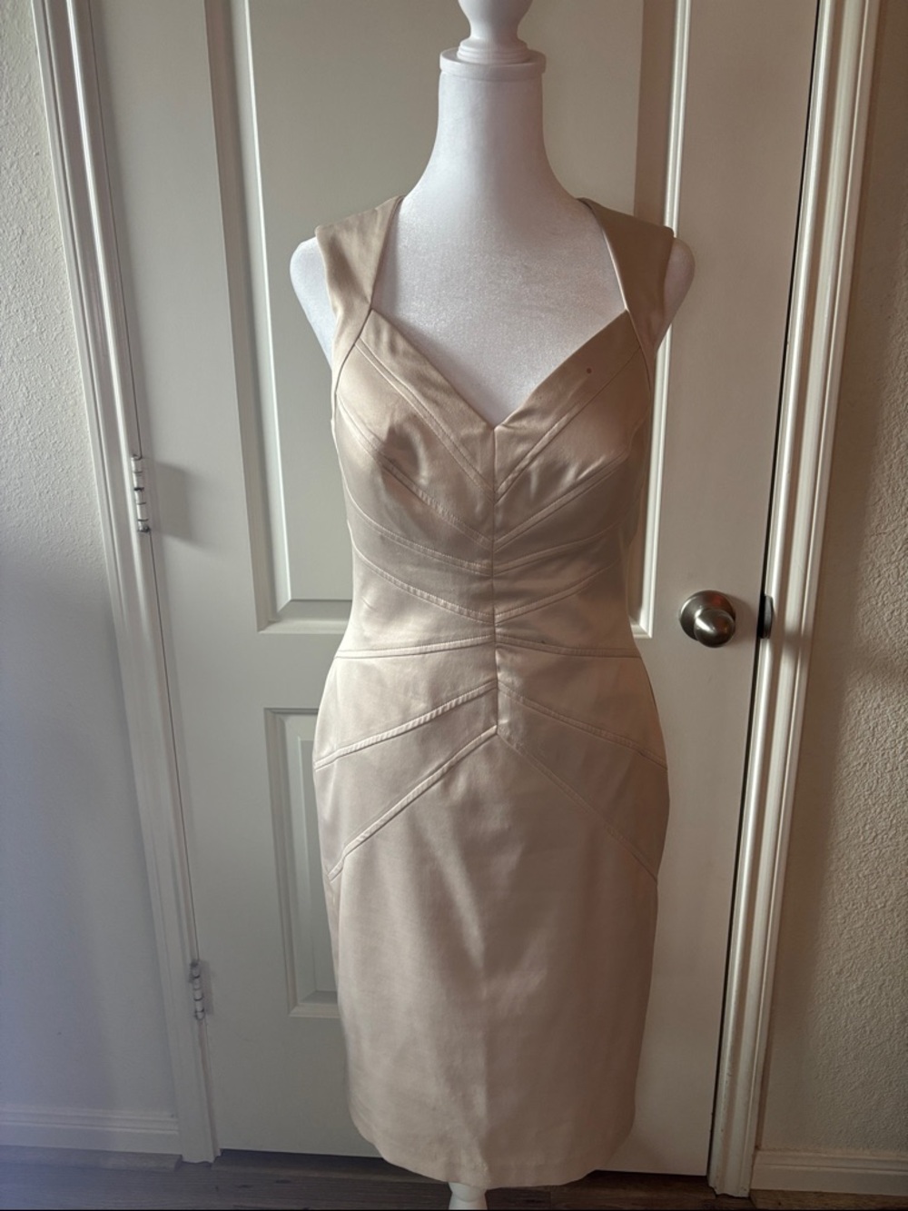 Jessica Simpson Cream V-Neck Midi Sheath Dress vintage